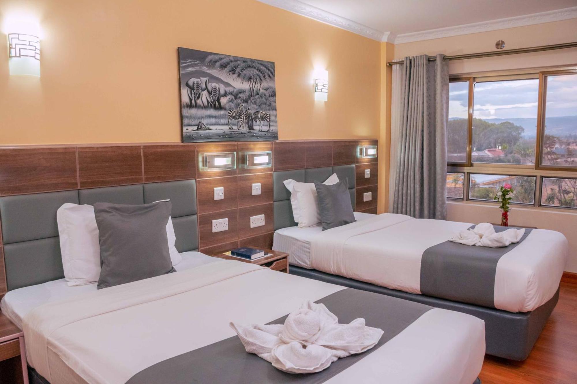 Buraha Zenoni Hotel And Resort Nakuru Exterior photo