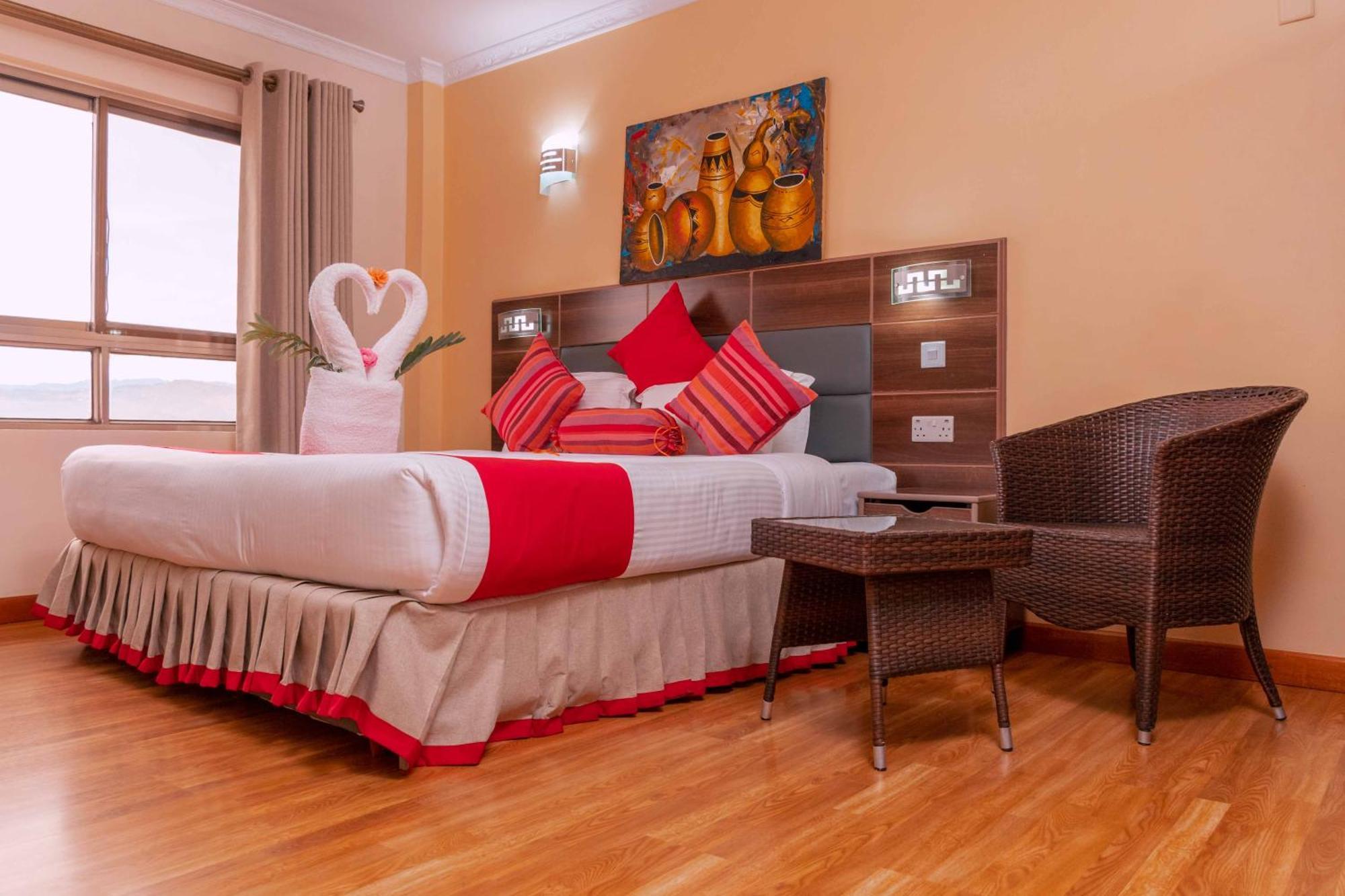 Buraha Zenoni Hotel And Resort Nakuru Exterior photo